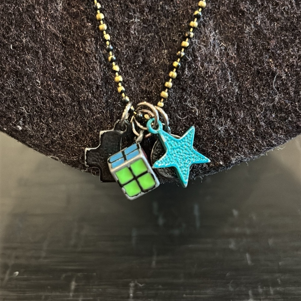 Claire’s Retro Rubiks Cube Y2K Geek Sheek Star Pendant Ball Chain Necklace